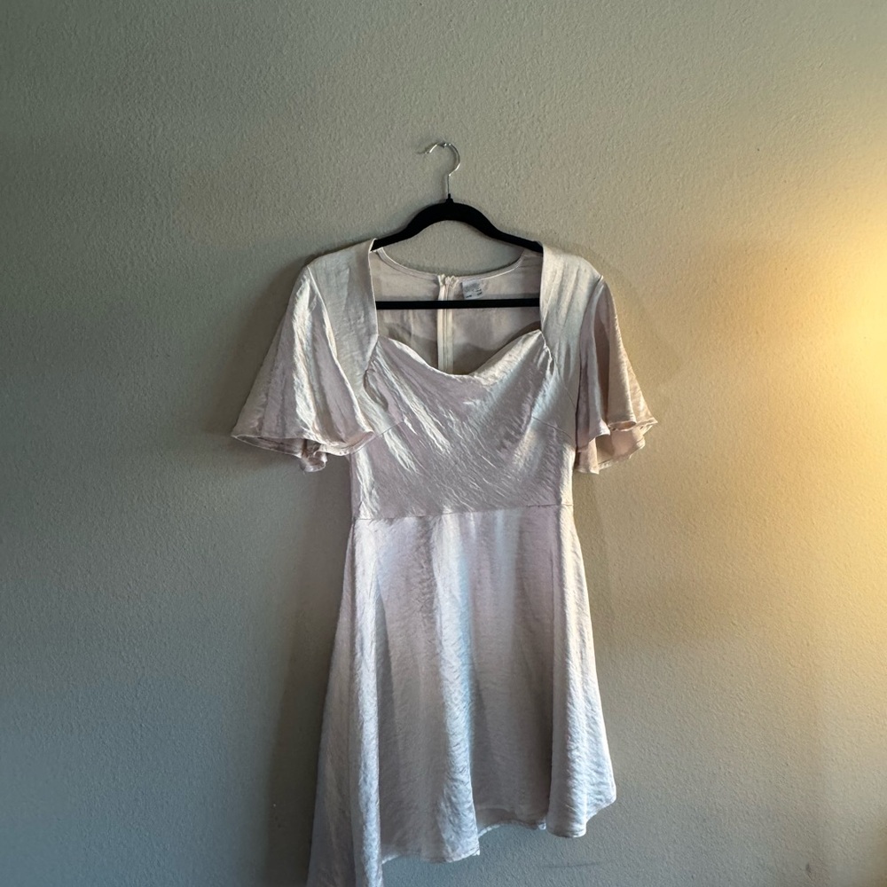Selfie Leslie Cream Dress